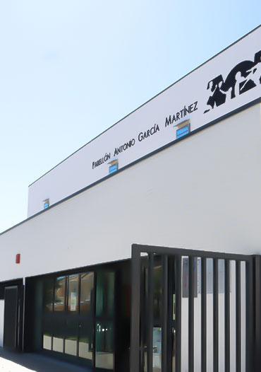 Graphenstone renovación del Pabellón Deportivo Antonio García en Mairena del Alcor, Sevilla.